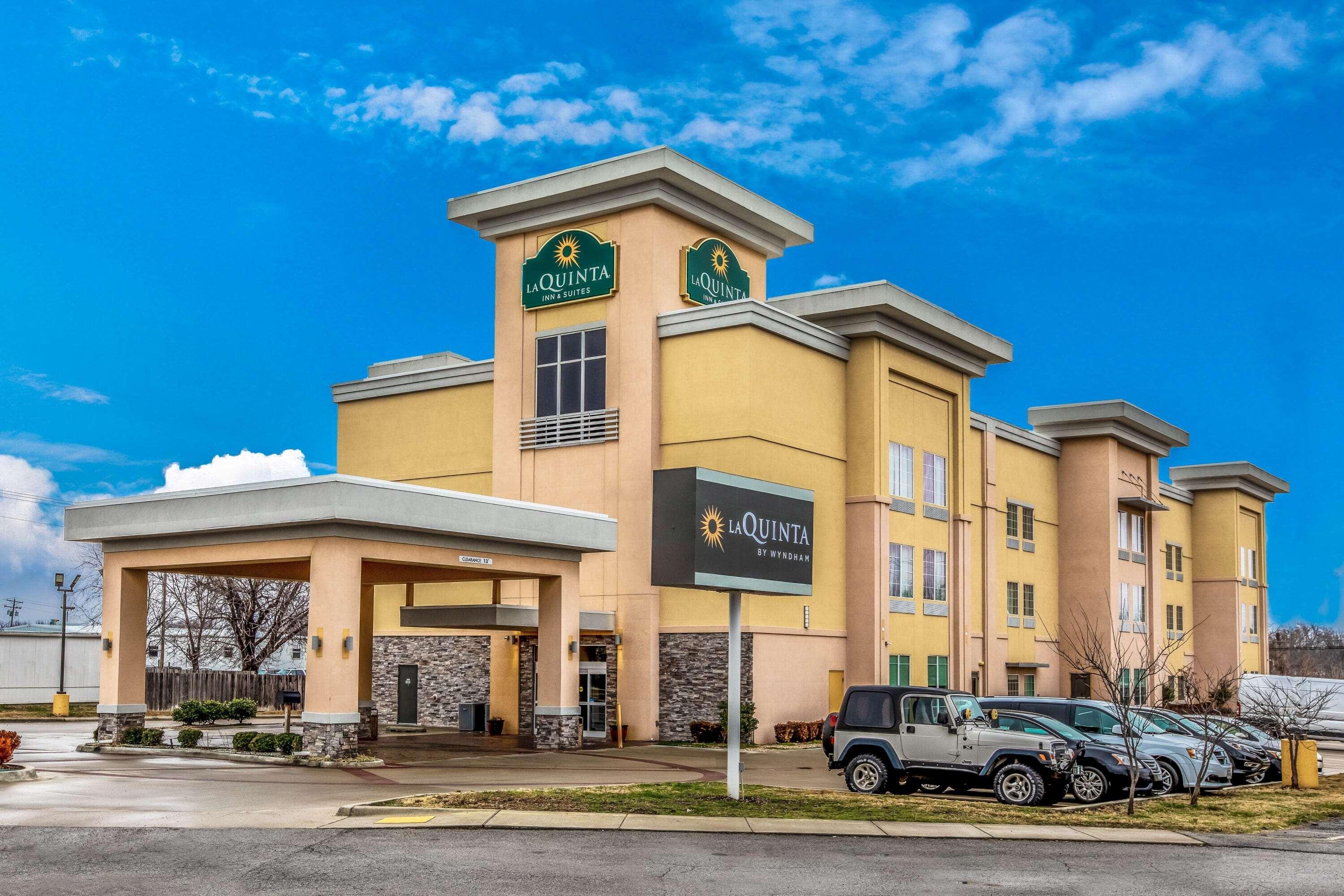 La Quinta By Wyndham קליירמור מראה חיצוני תמונה